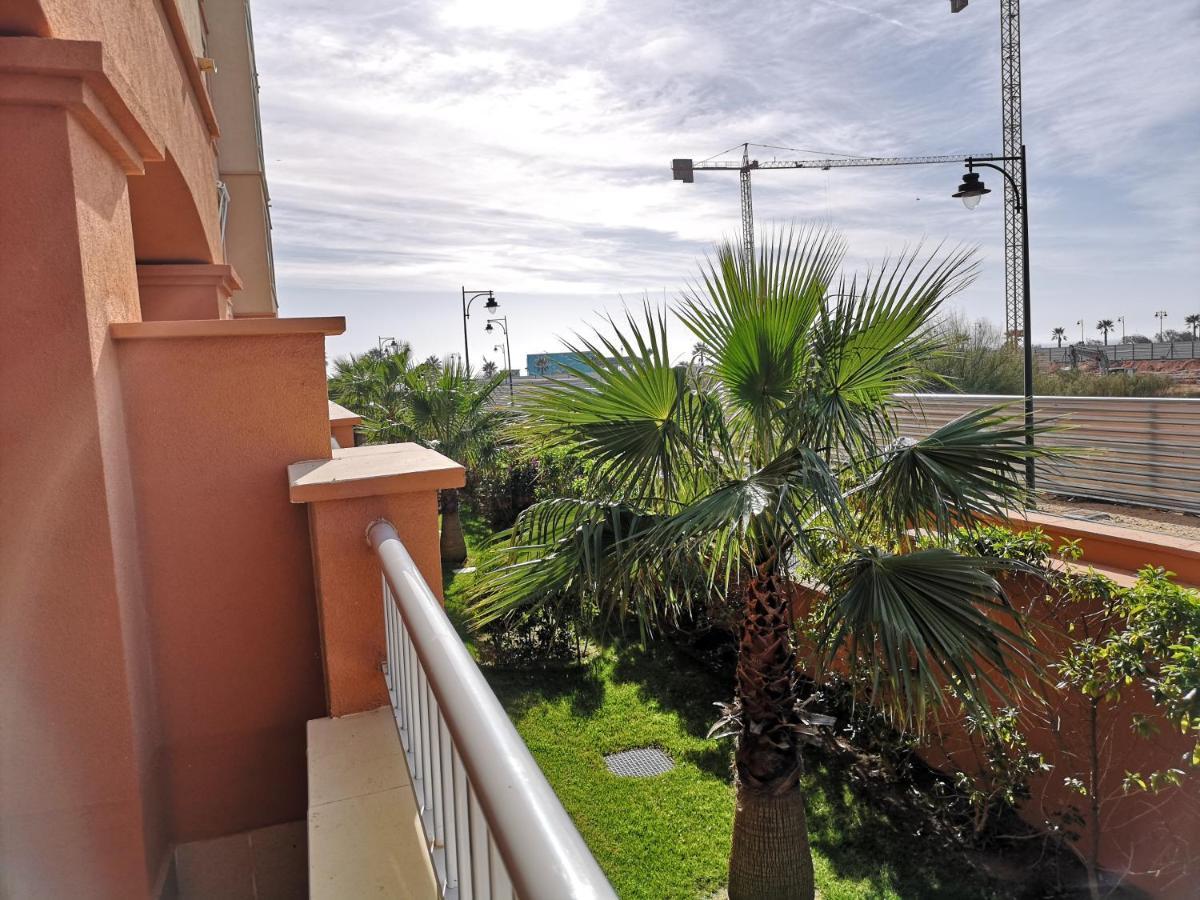 Precioso Apartamento Planta Baja Junto A La Playa Исла-Канела Экстерьер фото