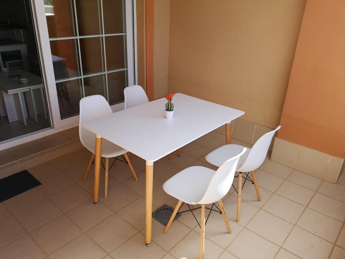 Precioso Apartamento Planta Baja Junto A La Playa Исла-Канела Экстерьер фото